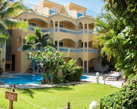 Villa Taina