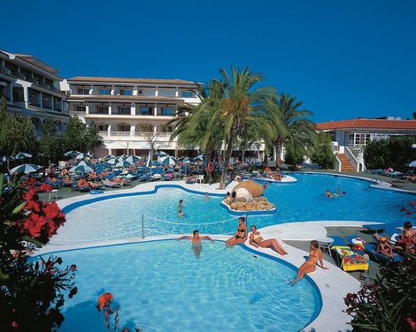 FERGUS Club Font de Sa Cala Beach