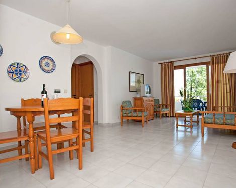 Cabot Las Velas Apartments