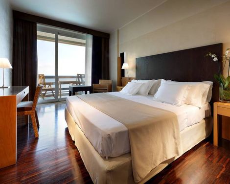 Eurostars Monte Tauro-3