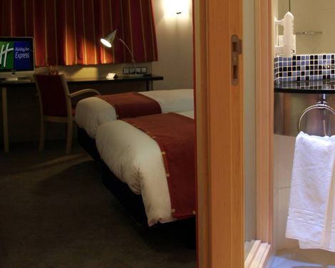 Holiday Inn Express Sant Cugat by IHG-3