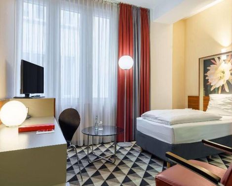 Premier Inn Köln City Mediapark