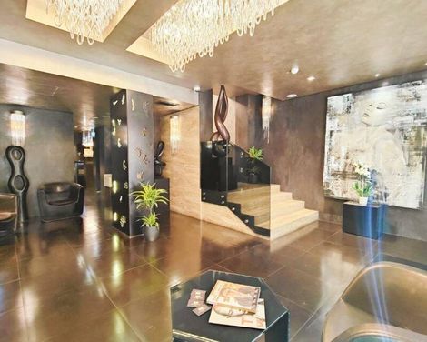 Divina Luxury Hotel