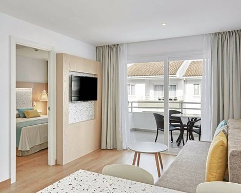 Universal Aparthotel Elisa-2