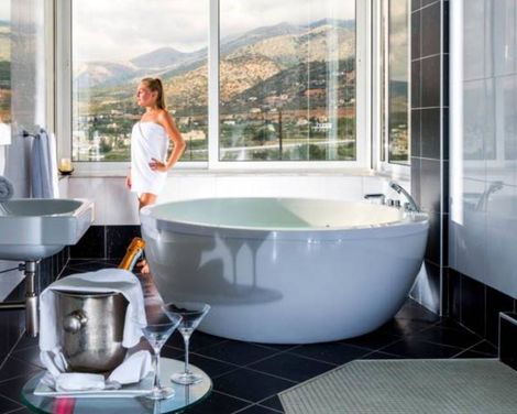 Hotel Matheo Villas & Suites