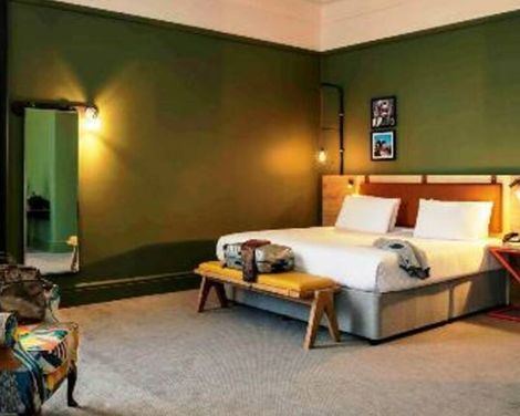 Bristol Grand Hotel By Sunday