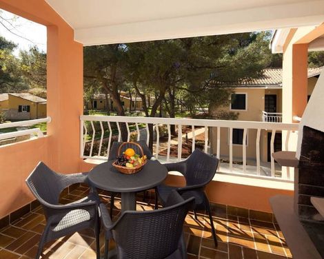 Apartments Amfora Plava Laguna-3