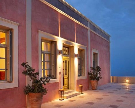 Aria Lito Mansion