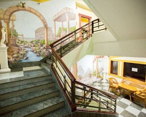 Bucharest Comfort Suites Hotel-1