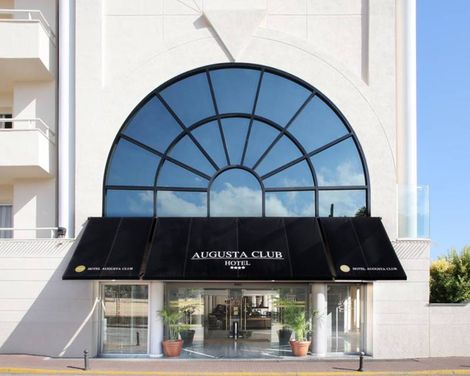 Hotel Augusta Club