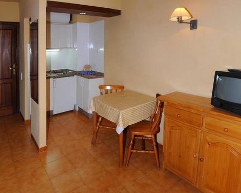 RF Apartamentos Bambi