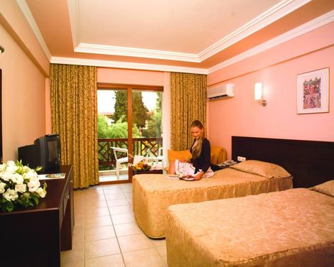 Horus Paradise Luxury Resort 