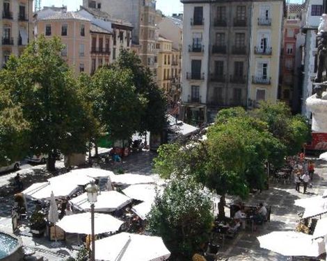 Macia Plaza