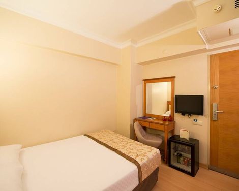 Prestige Hotel-0