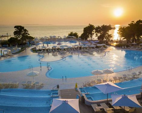 Zaton Holiday Resort Apartments
