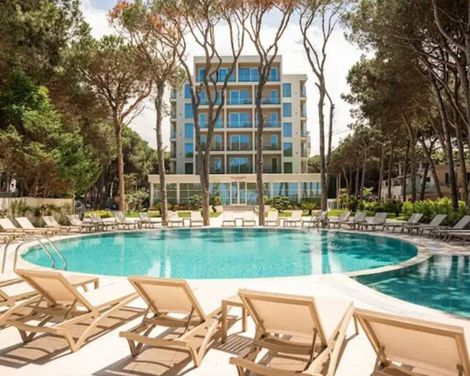 Hotel Skanderbeg
