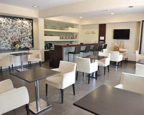 Maritime Hotel Apartments