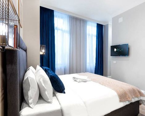 DeGoya Studios Bucharest Old Town-3