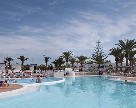 Hl Rio Playa Blanca Hotel
