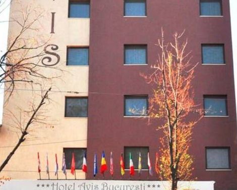 Avis Boutique Hotel & Restaurant-1