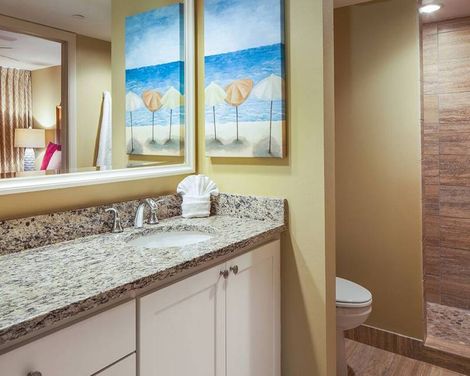 DiamondHead Beach Resort