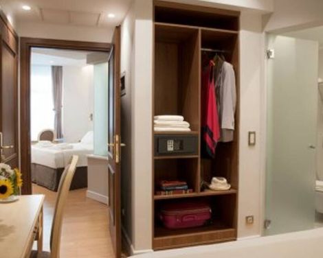 Acropolian Spirit Boutique Hotel