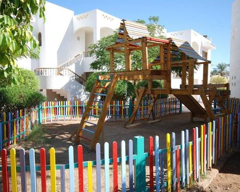 Dive Inn Resort-0