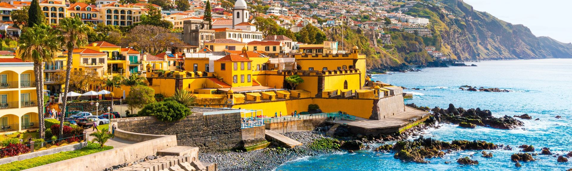 Blick auf Madeiras Hauptstadt Funchal