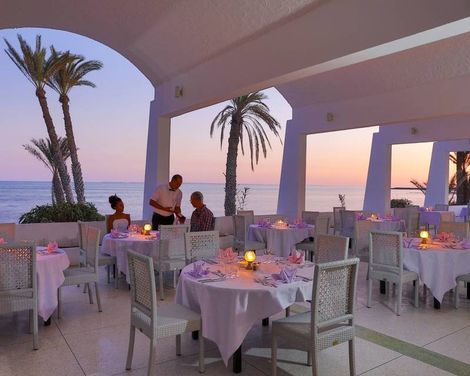 Hari Club Beach Resort-2