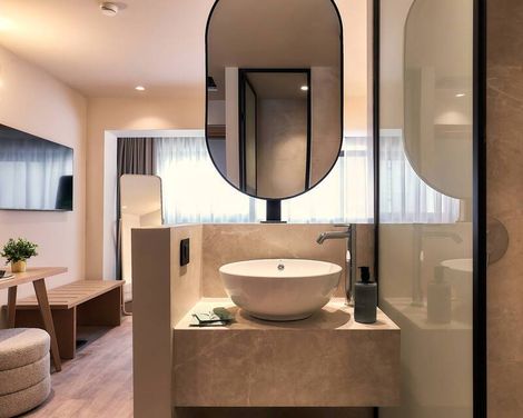 Enorme Epavli Urban Living