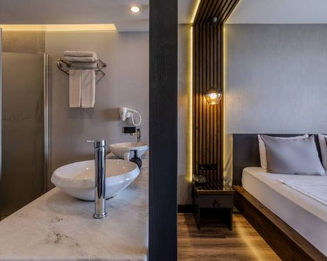 Adora Calma Beach Hotel