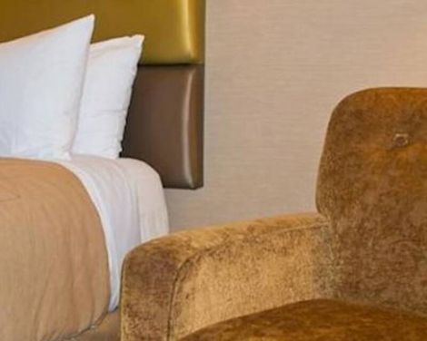 Sandman Signature Vancouver Airport Hotel & Resort