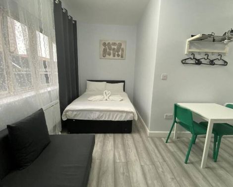 Citymax Aldgate Studios