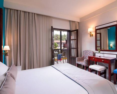 Simantro Resort