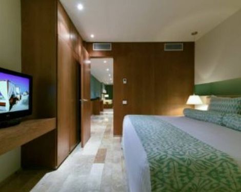 Privilege Aluxes Hotel-0