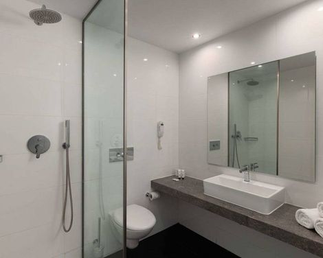 Virginia Family Suites