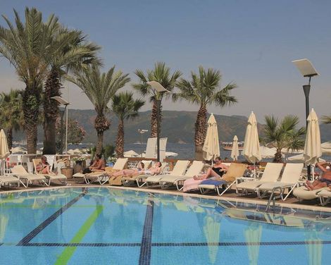 Cettia Beach Resort-3