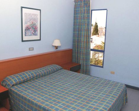 Apartamentos Edén-2