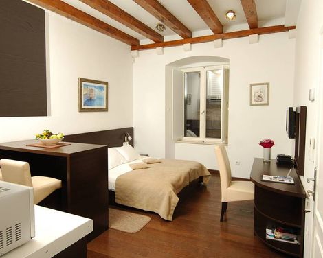 Celenga Apartments