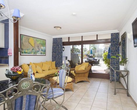 Sunsuites Carolina-1