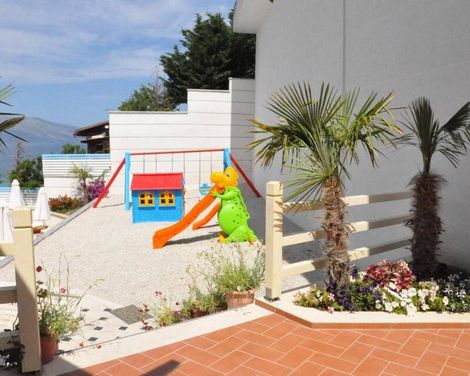 Coral Hotel & Resort