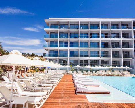 Eleana Hotel