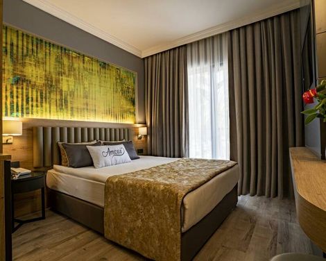 Side Amour Hotel