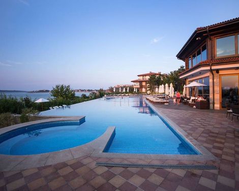 Santa Marina Holiday Village