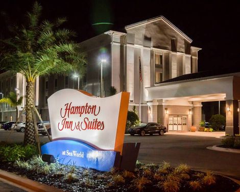 Hampton Inn & Suites Orlando at SeaWorld-3