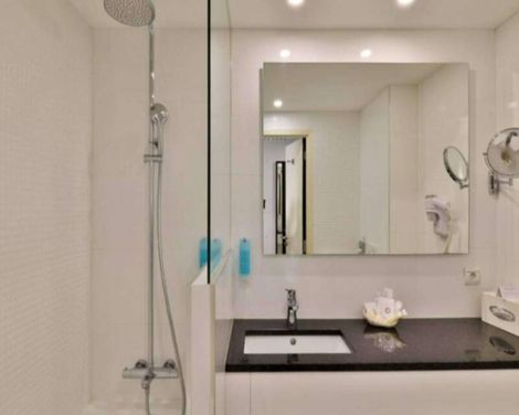 Best Western Plus Cannes Riviera Hotel & Spa