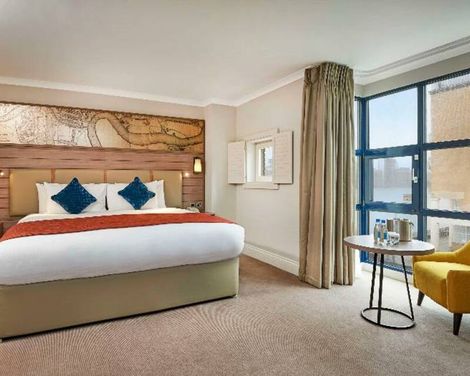 DoubleTree by Hilton London - Docklands Riverside-0
