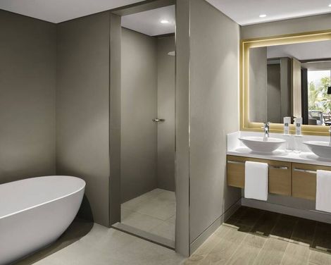 Mövenpick Resort Al Marjan Island