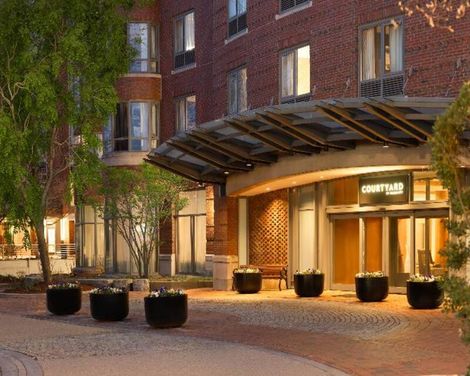 Courtyard Boston Brookline