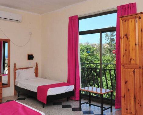 Beach Garden Hotel